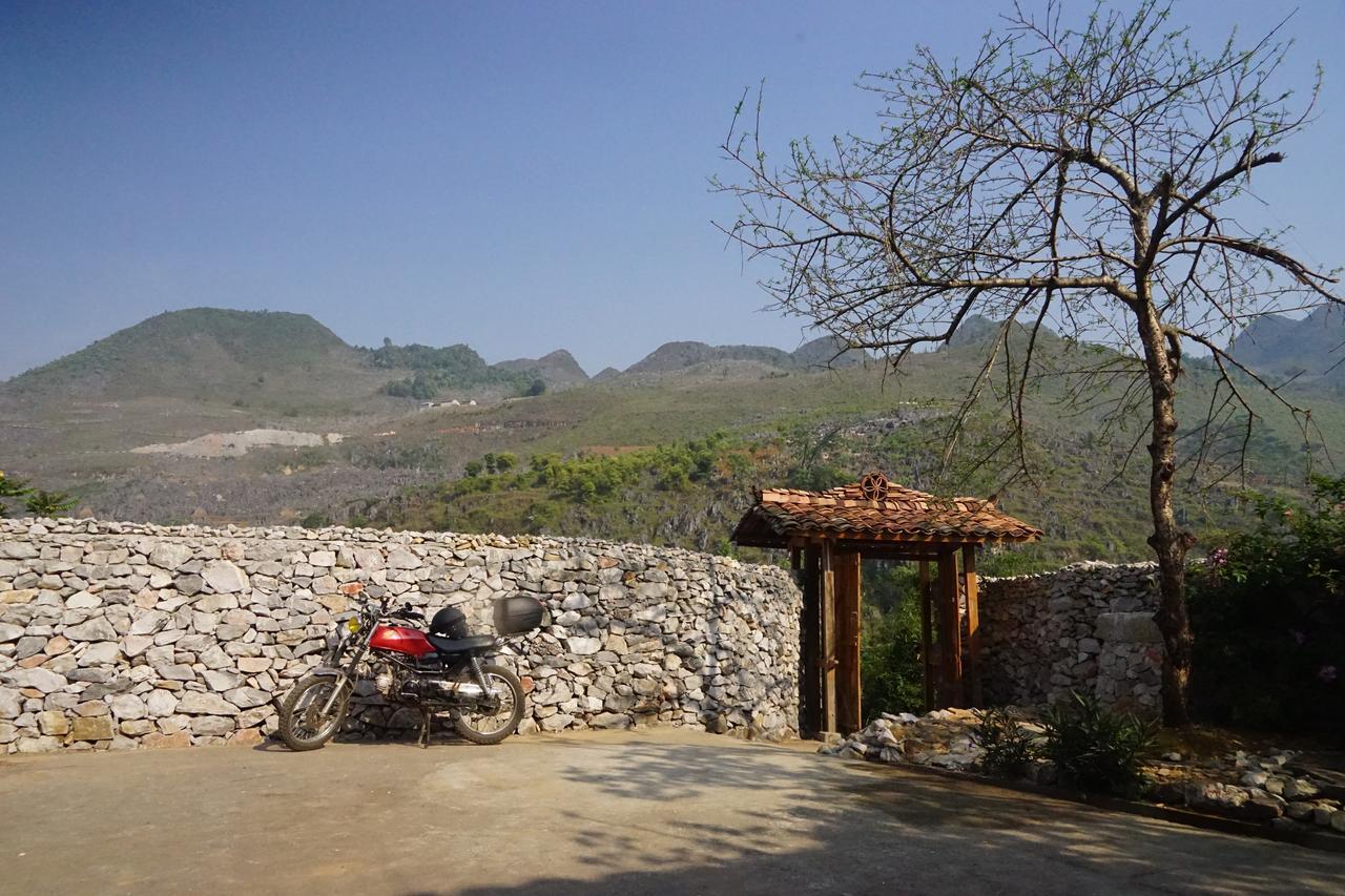 Nhà trọ Lo Lo & Cafe *